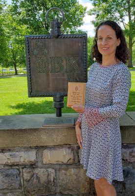 Elizabeth Grant Receives Sturm Research Award